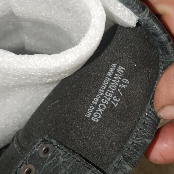 Born Croc boots. Women's size 6½ - Picture 5 of 6